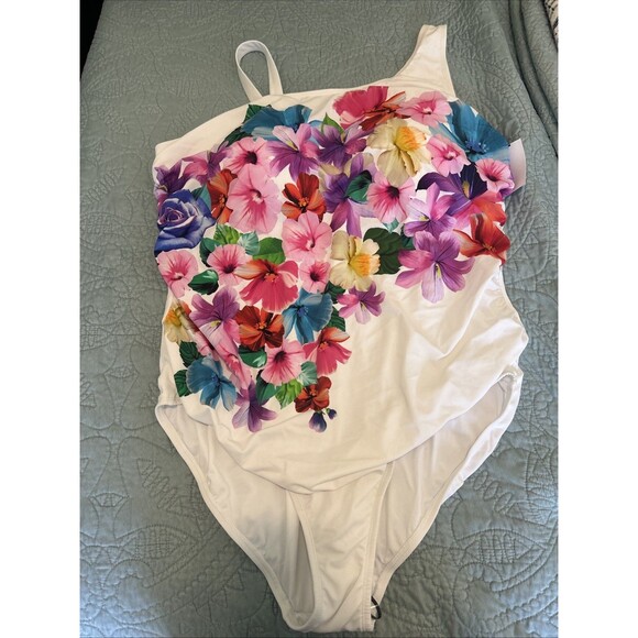 Isaac Mizrahi Live! Bridgehampton Printed One Piece Swimsuit - Picture 3 of 6